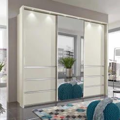 Beiger Schlafzimmerschrank Pastranav mit sechs Schubladen