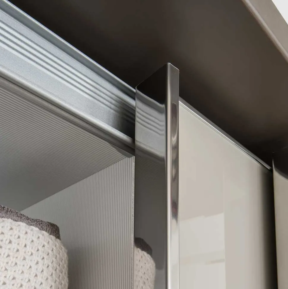 250cm Schlafzimmer Schrank 3-türig - Bassi