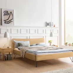 Design Bett aus hell geölter Eiche - Promenada