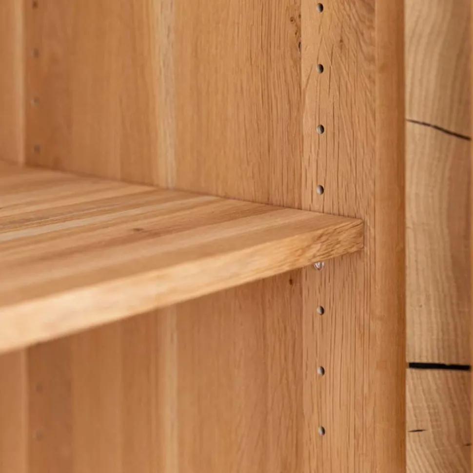 Eichenholz Sideboard mit Hirnholz Applikation - Deruta