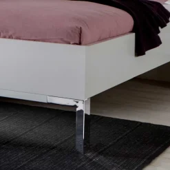 Hohes Bett Shaker in Weiß