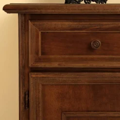 Klassisches Sideboard in Walnussfarben - Manicos