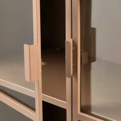 Metall Vitrinenschrank in Braun - Last