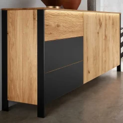 Modernes Wildeiche Sideboard mit LED Licht - Viligrana