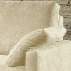 2-Sitzer Wohnzimmercouch in Creme - ausklappbar - Elsaro