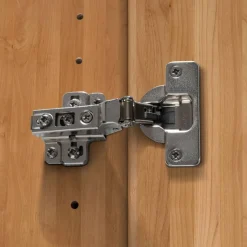 5-türiger Kleiderschrank in Erle teilmassiv - Dilacco