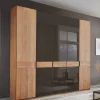 5-türiger Schlafzimmer-Schrank in Erle teilmassiv - Hung