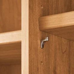 6-türiger Schlafzimmerschrank in Erle teilmassiv - Dilacco