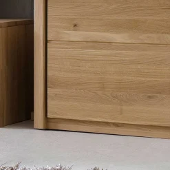 Vitrine Croconia aus Wildeiche massiv Bianco geölt