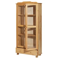 Vitrine im Landhaus Design - Ilatada