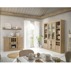Vitrinenschrank im Landhaus Look - Hengas